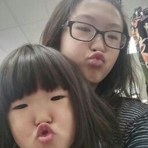 Meet your Posher, Eleanor